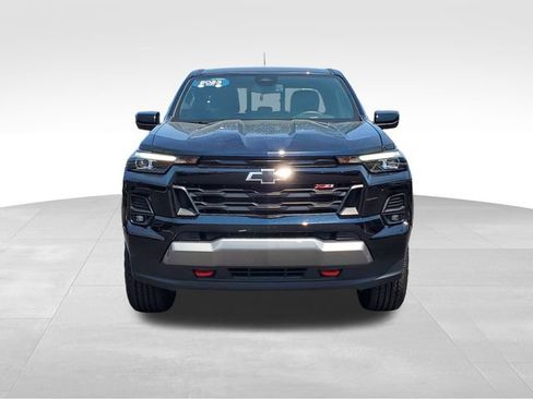 Certified 2023 Chevrolet Colorado Z71 w/ Z71 Convenience Package 2 AWD/4WD image 8