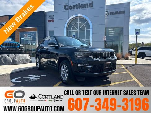 Used 2023 Jeep Grand Cherokee Limited w/ Luxury Tech Group II AWD/4WD image 1