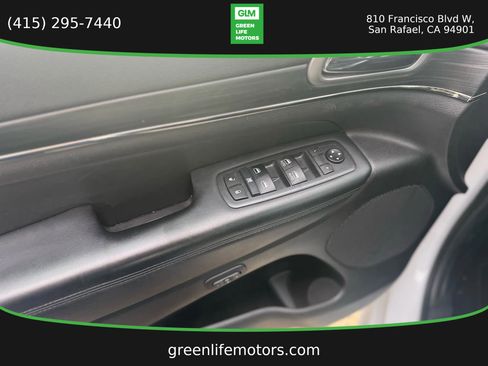 Used 2020 Jeep Grand Cherokee Limited X image 10