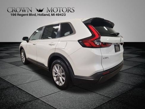 Used 2025 Honda CR-V EX image 5