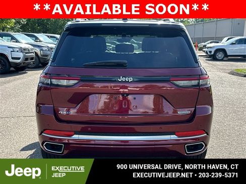 Used 2022 Jeep Grand Cherokee Summit image 3