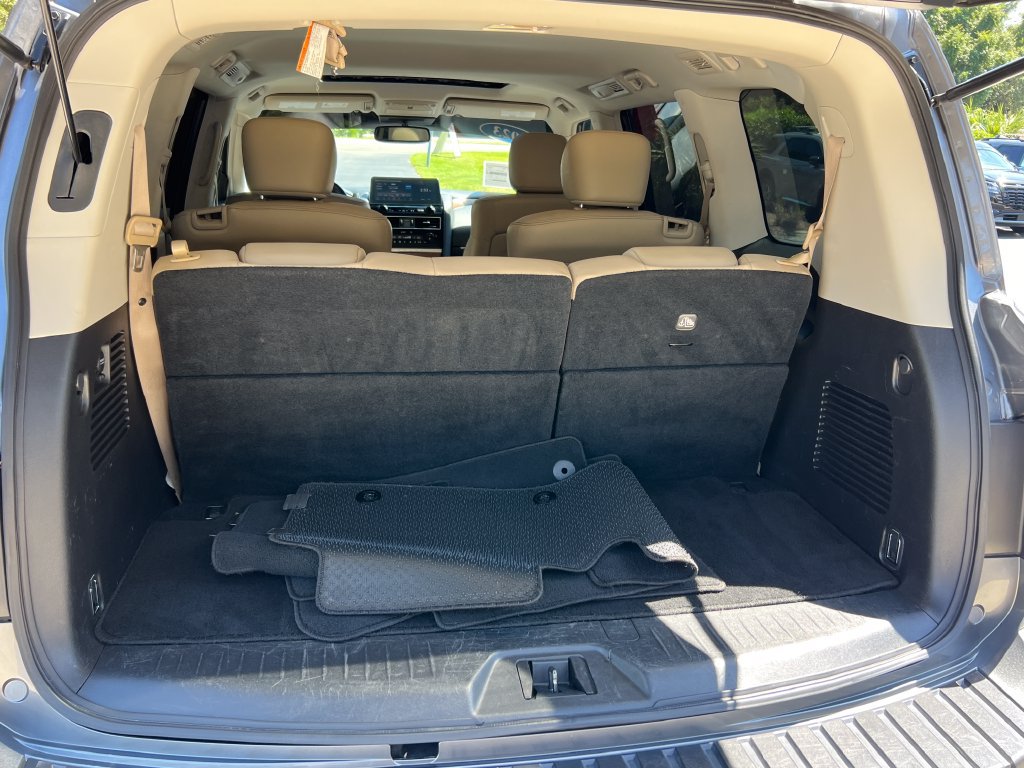 Used 2023 Nissan Armada SL w/ Captain's Chairs Package RWD image 23