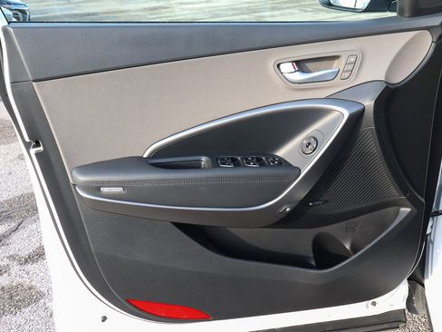 Used 2018 Hyundai Santa Fe Sport w/ 2.0T Ultimate Tech Package 05 image 13