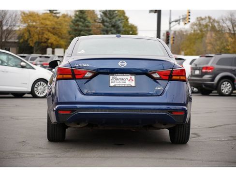 Used 2020 Nissan Altima 2.5 S image 4