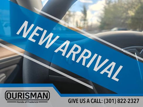 Used 2024 Tesla Model Y Long Range image 15