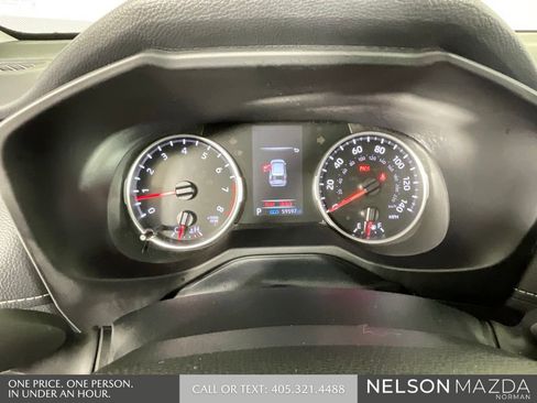 Used 2022 Toyota RAV4 LE FWD image 46
