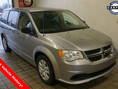 Used 2017 Dodge Grand Caravan SE w/ Power Window Group