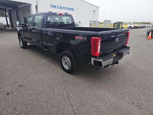 New 2025 Ford F250 XL w/ FX4 Off-Road Package image 29