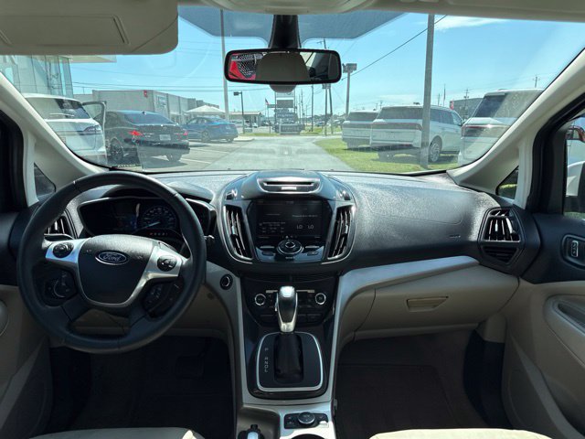 Used 2015 Ford C-MAX SEL w/ Equipment Group 302A FWD image 9