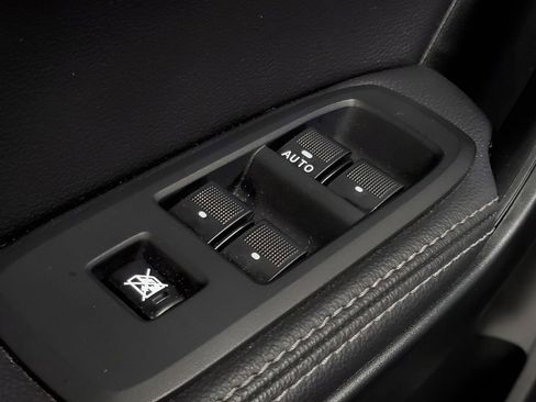 Used 2023 Ford Ranger Lariat w/ Equipment Group 501A High image 28