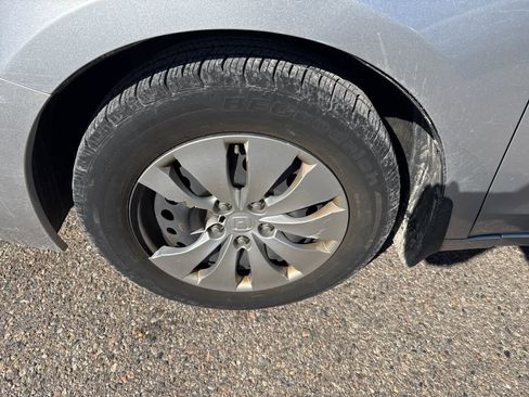 Used 2009 Honda Accord LX image 6