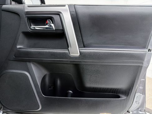 Used 2021 Toyota 4Runner Limited image 29