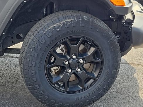 Used 2022 Jeep Wrangler Unlimited Sport AWD/4WD image 46