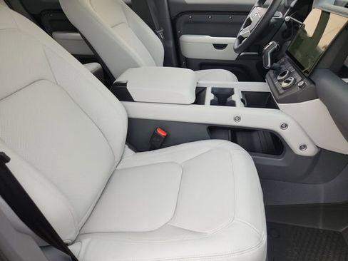 New 2026 Land Rover Defender 110 S image 10