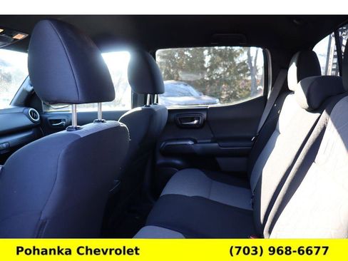 Used 2023 Toyota Tacoma TRD Off-Road image 28