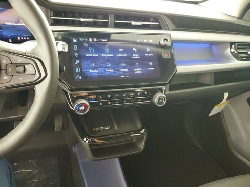 New 2027 Chevrolet Bolt RS w/ Super Cruise Package FWD image 16