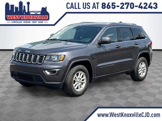 Used 2018 Jeep Grand Cherokee Laredo AWD/4WD video 1