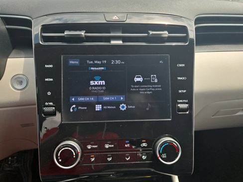 Used 2022 Hyundai Tucson SEL FWD image 16