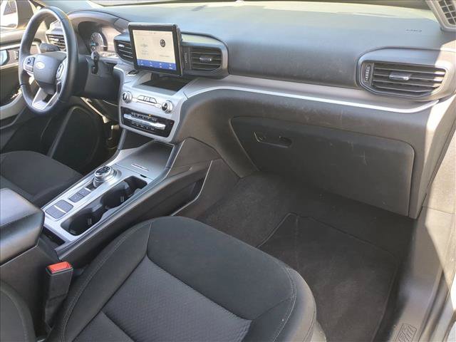 Used 2024 Ford Explorer XLT RWD image 22