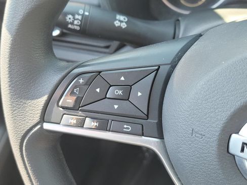 Used 2019 Nissan Altima 2.5 S AWD/4WD image 32