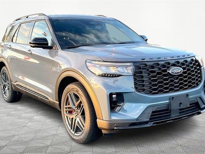 New 2025 Ford Explorer ST-Line
