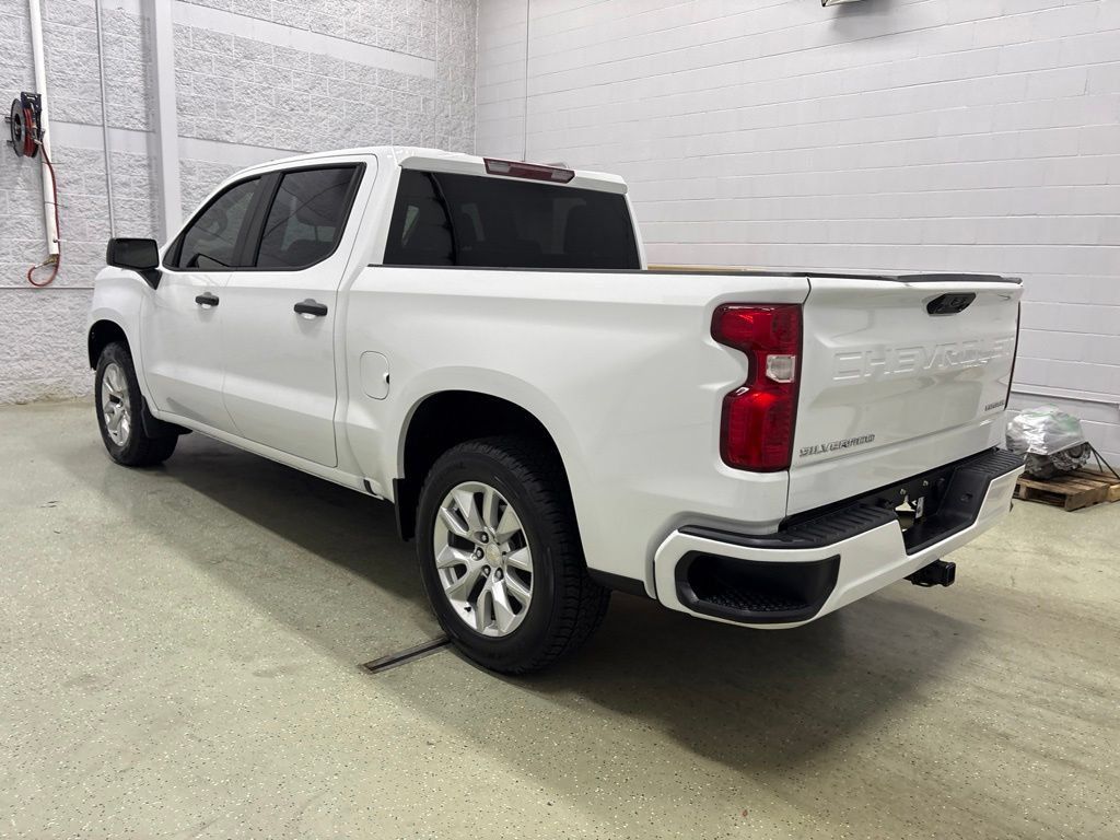 Used 2023 Chevrolet Silverado 1500 Custom AWD/4WD image 7