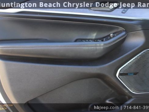 Used 2022 Jeep Grand Cherokee L Overland image 10