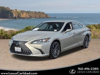 Used 2023 Lexus ES 300h w/ Premium Package