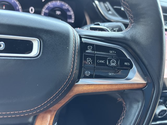 Used 2023 Jeep Grand Cherokee L Summit AWD/4WD image 28