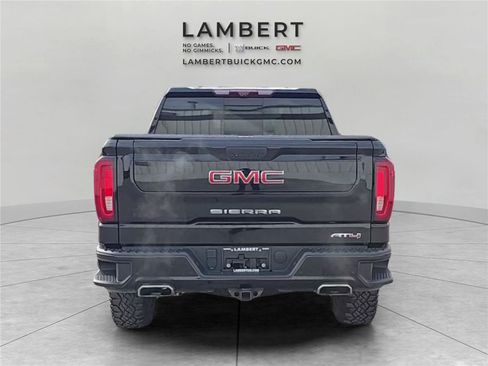Used 2021 GMC Sierra 1500 AT4 w/ AT4 Premium Package image 4