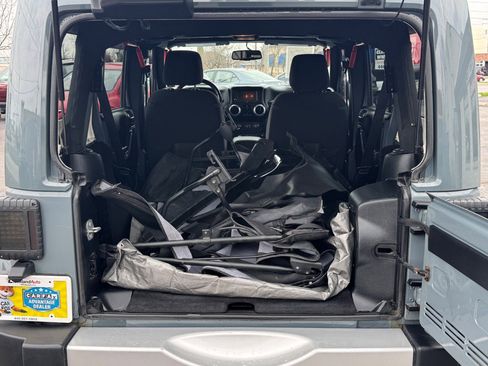 Used 2014 Jeep Wrangler Unlimited Sahara w/ Max Tow Package image 20