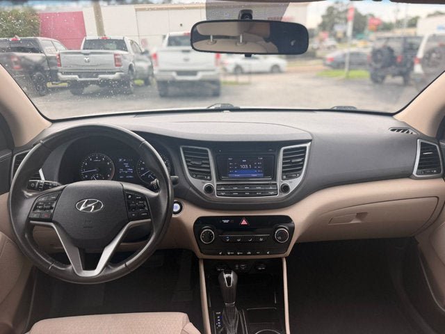Used 2017 Hyundai Tucson Sport AWD/4WD image 17