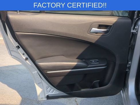 Used 2021 Dodge Charger SXT w/ Leather Interior Group RWD image 31