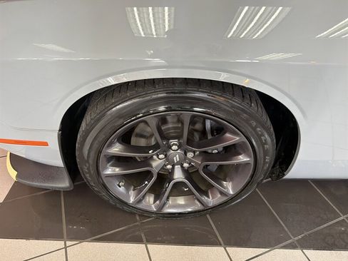 Used 2022 Dodge Challenger R/T Scat Pack w/ Shaker Package RWD image 36