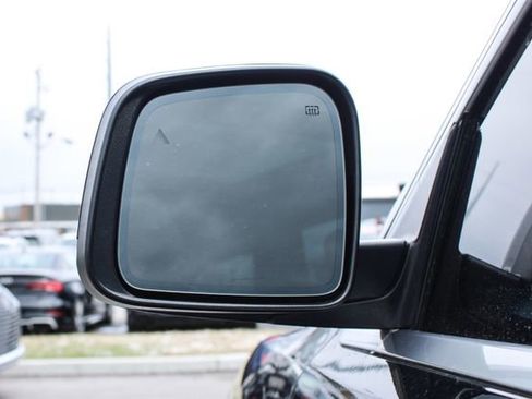 Used 2018 Jeep Grand Cherokee Limited image 8