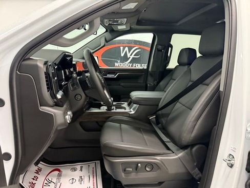 New 2026 GMC Sierra 1500 SLT w/ SLT Premium Plus Package AWD/4WD image 9