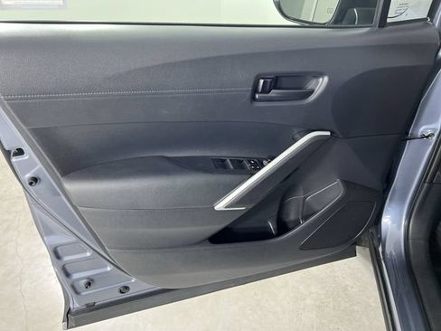 Used 2024 Toyota Corolla Cross AWD Hybrid image 22