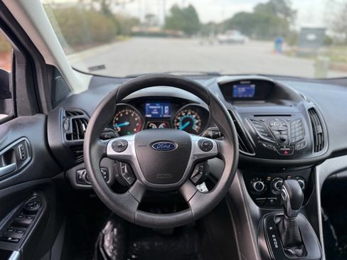 Used 2014 Ford Escape SE image 14