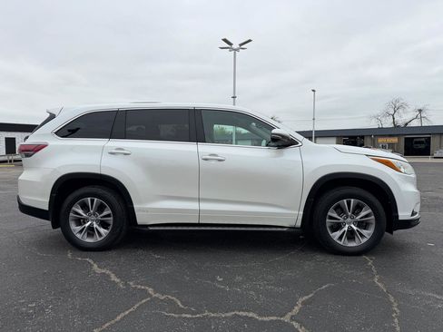 Used 2015 Toyota Highlander Plus image 4