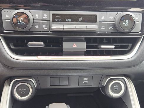 New 2026 Toyota Grand Highlander AWD Hybrid image 16