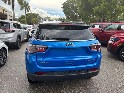 Used 2025 Jeep Compass Limited AWD/4WD image 6