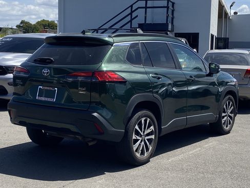 Used 2023 Toyota Corolla Cross XLE image 3