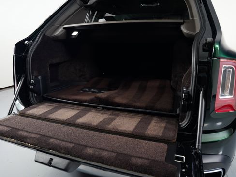 Used 2023 Rolls-Royce Cullinan w/ Cullinan Package image 68
