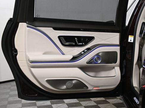 Used 2023 Mercedes-Benz Maybach S 680 4MATIC image 31