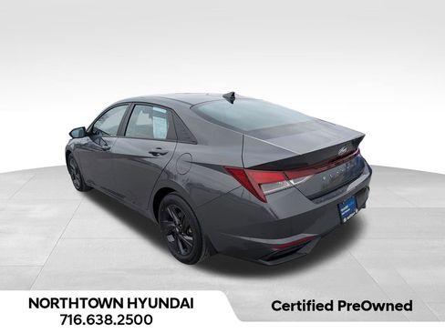 Used 2023 Hyundai Elantra SEL image 4