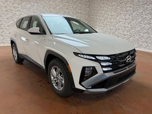 New 2026 Hyundai Tucson SE FWD image 7