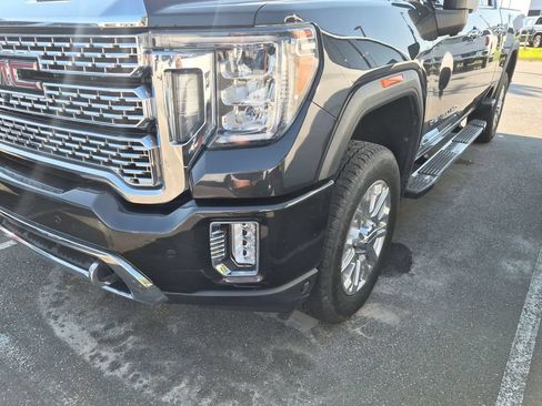 Used 2020 GMC Sierra 2500 Denali w/ Denali Ultimate Package AWD/4WD image 2