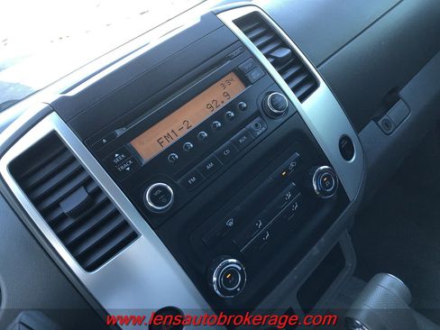Used 2016 Nissan Frontier S image 12
