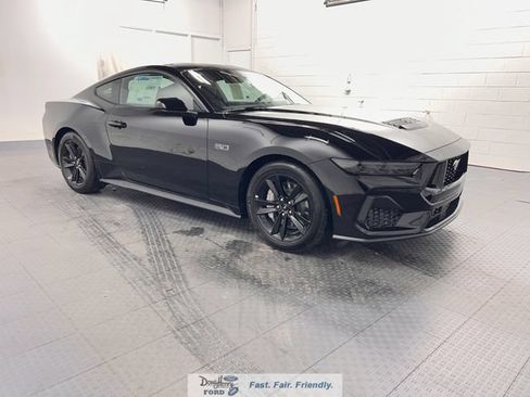 New 2026 Ford Mustang GT RWD image 6