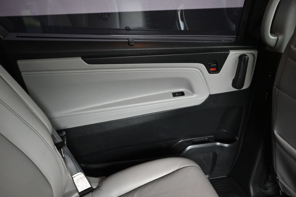 Used 2022 Honda Odyssey Touring image 49